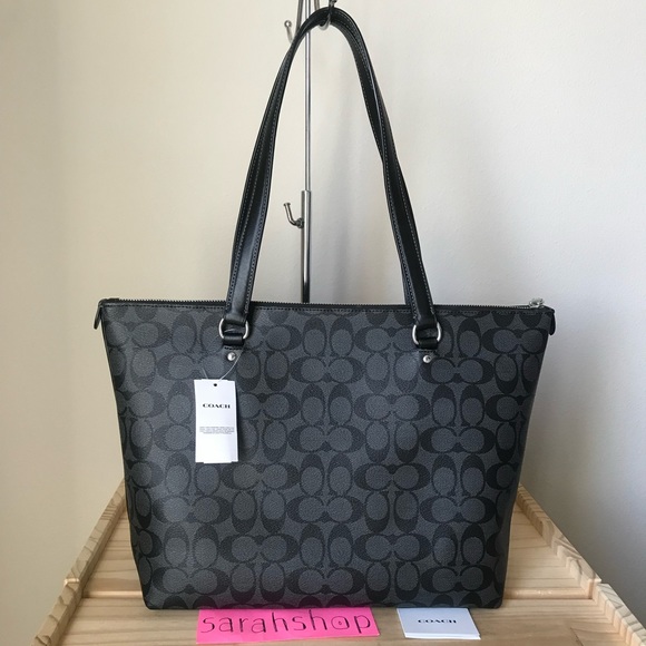 ✅Coach purse - Picture 2 of 12